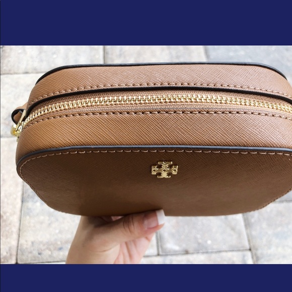 Gaby’sBags👜💕- NWT Tory Burch Crossbody Tan - Picture 5 of 7